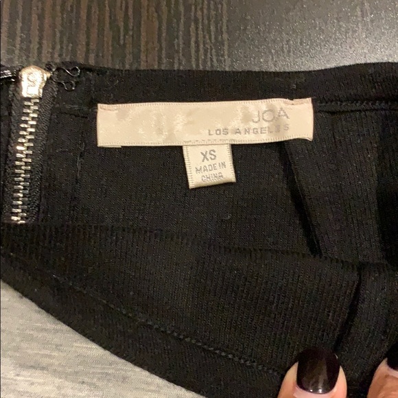 🖤 JOA Los Angeles Piped Mini Skirt - Picture 3 of 4